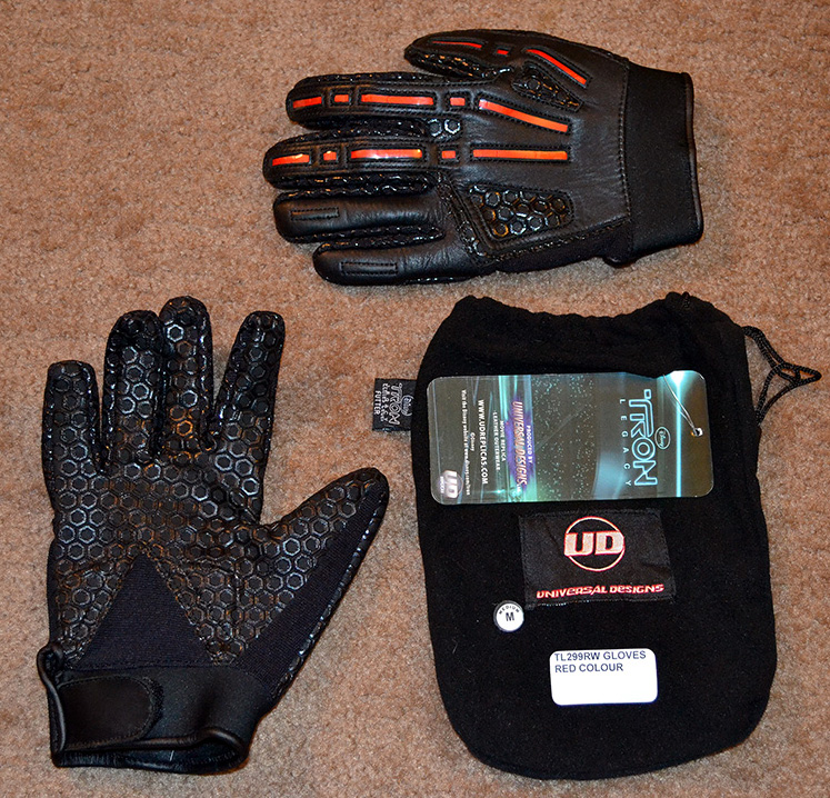 gloves-1.jpg